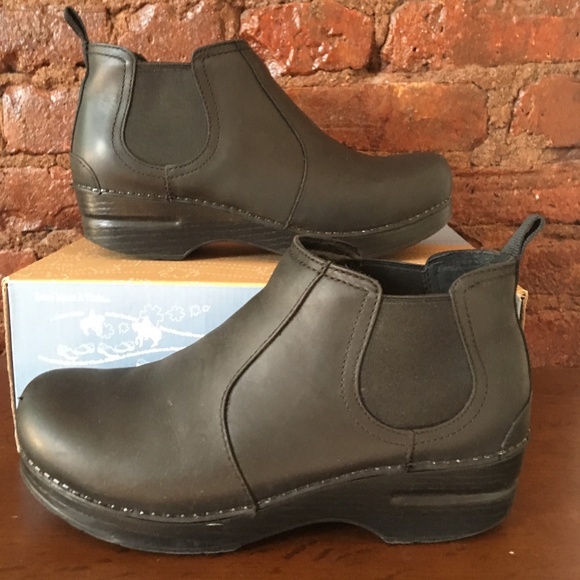 dansko frankie bootie